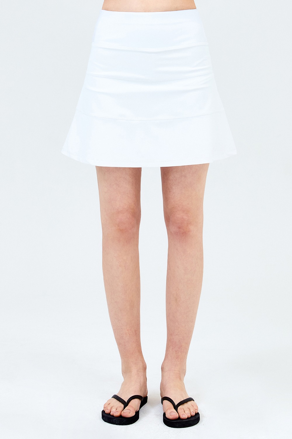 clove - [23SS clove] Sport Tiered Skirt (White)